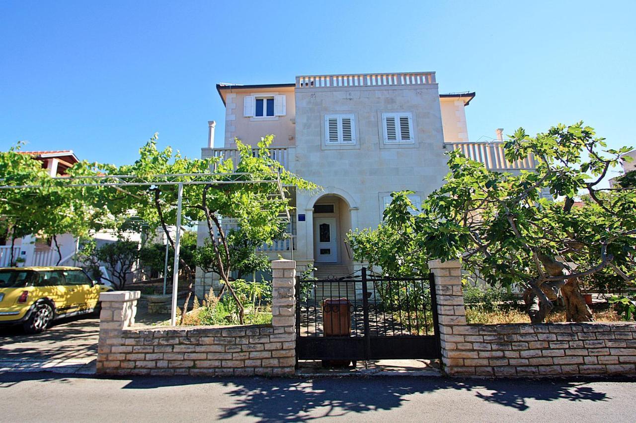 Apartments Ella Супетар Екстер'єр фото