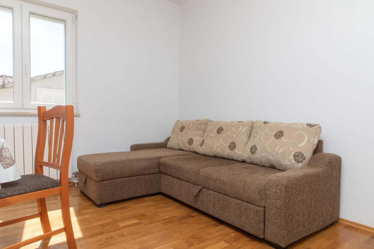 Apartments Ella Супетар Екстер'єр фото