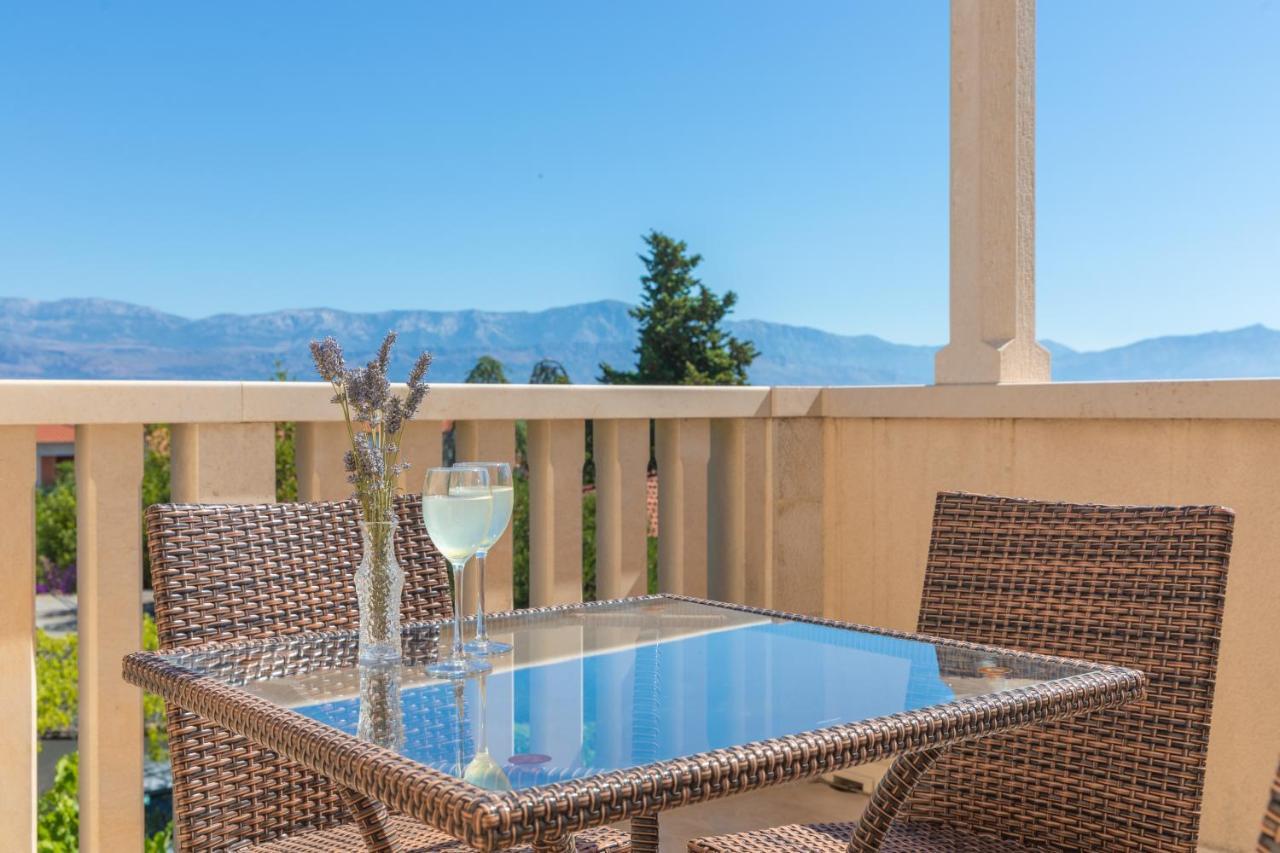 Apartments Ella Супетар Екстер'єр фото