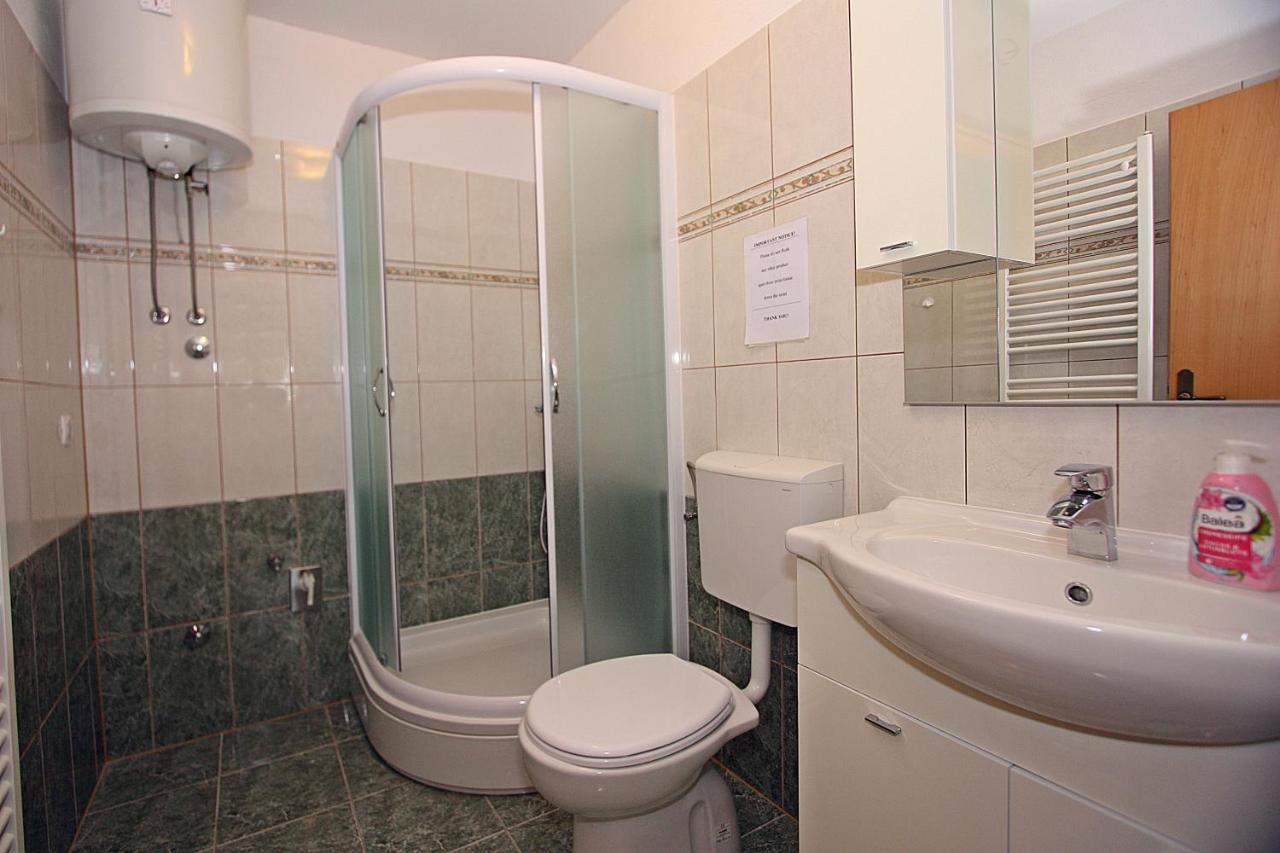 Apartments Ella Супетар Екстер'єр фото