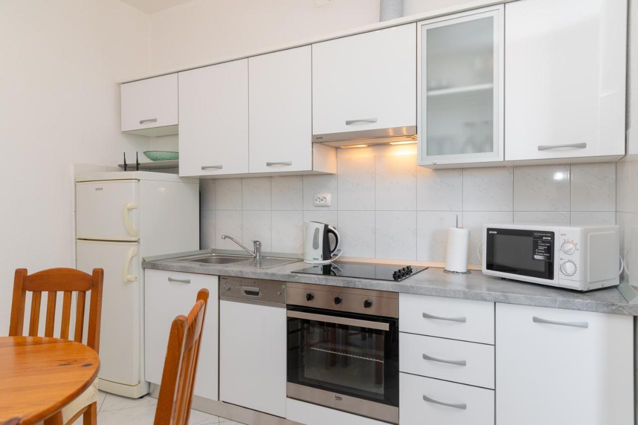 Apartments Ella Супетар Екстер'єр фото