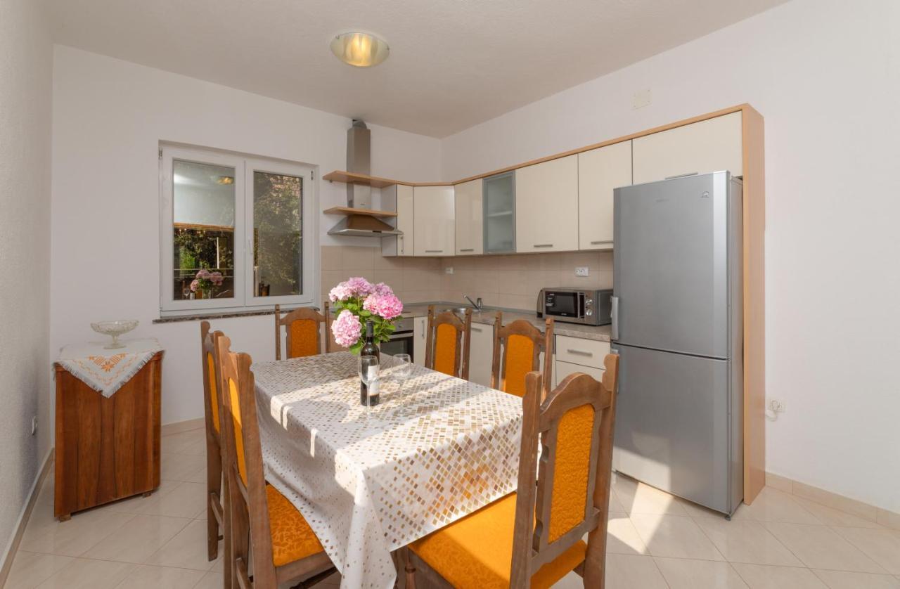 Apartments Ella Супетар Екстер'єр фото
